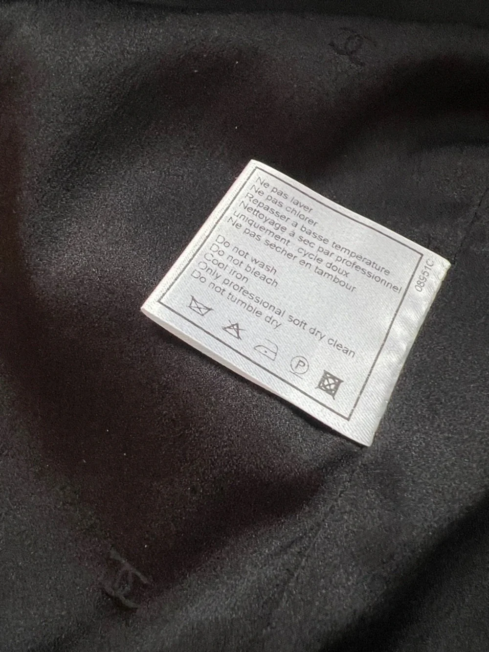 Chanel Sz 36 Wool Bucle Fitted Blazer